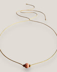 Collar minimal con bola 8mm de esponja coral rosa y separadores dorados con brillis de cristal rosa