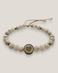 Pulsera corazón nácar en cuenta de acero oro con cuentas de nácar blanco y separadores acero oro
