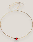 Collar minimal con bola 6mm de lava roja y separadores dorados con cristales rojos