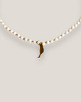 Collar cadena con cristales facetados blancos engarzados con colgante isla de Fuerteventura 15mm acero titanio oro