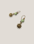 Pendientes gancho bola esponja coral verde claro rosa de los vientos bronce