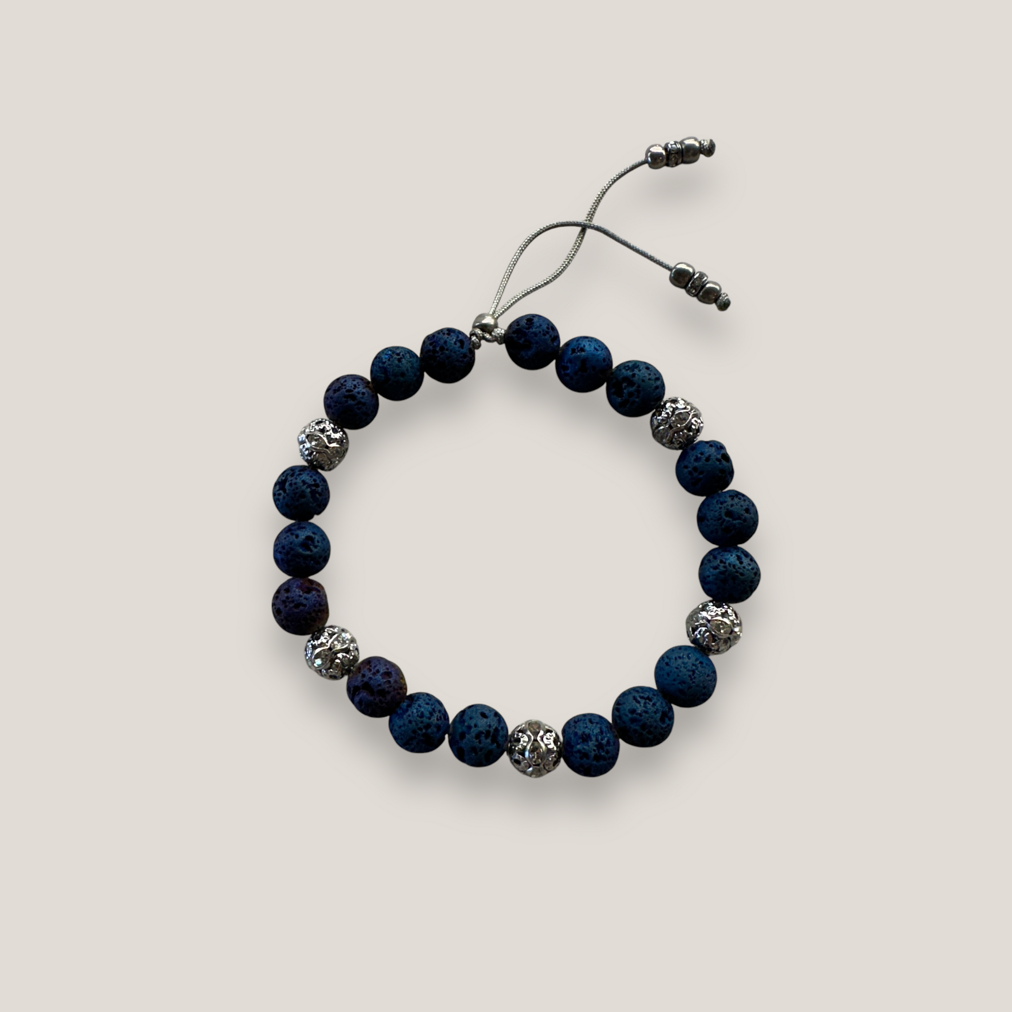 Pulsera Gran Dafne con lava azul añil y filigrana gunmetal con cristalitos