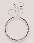 Collar Dafne perlas con esponja coral rosa claro y filigranas gunmetal con cristalitos