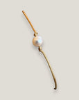 Pulsera minimal perla natural redondeada 6mm blanca cordón nailon dorado