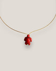 Collar minimal con tortuga de howlita fucsia