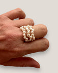 Anillo triple con perlitas 4mm blancas naturales, elásticos con cuentas acero