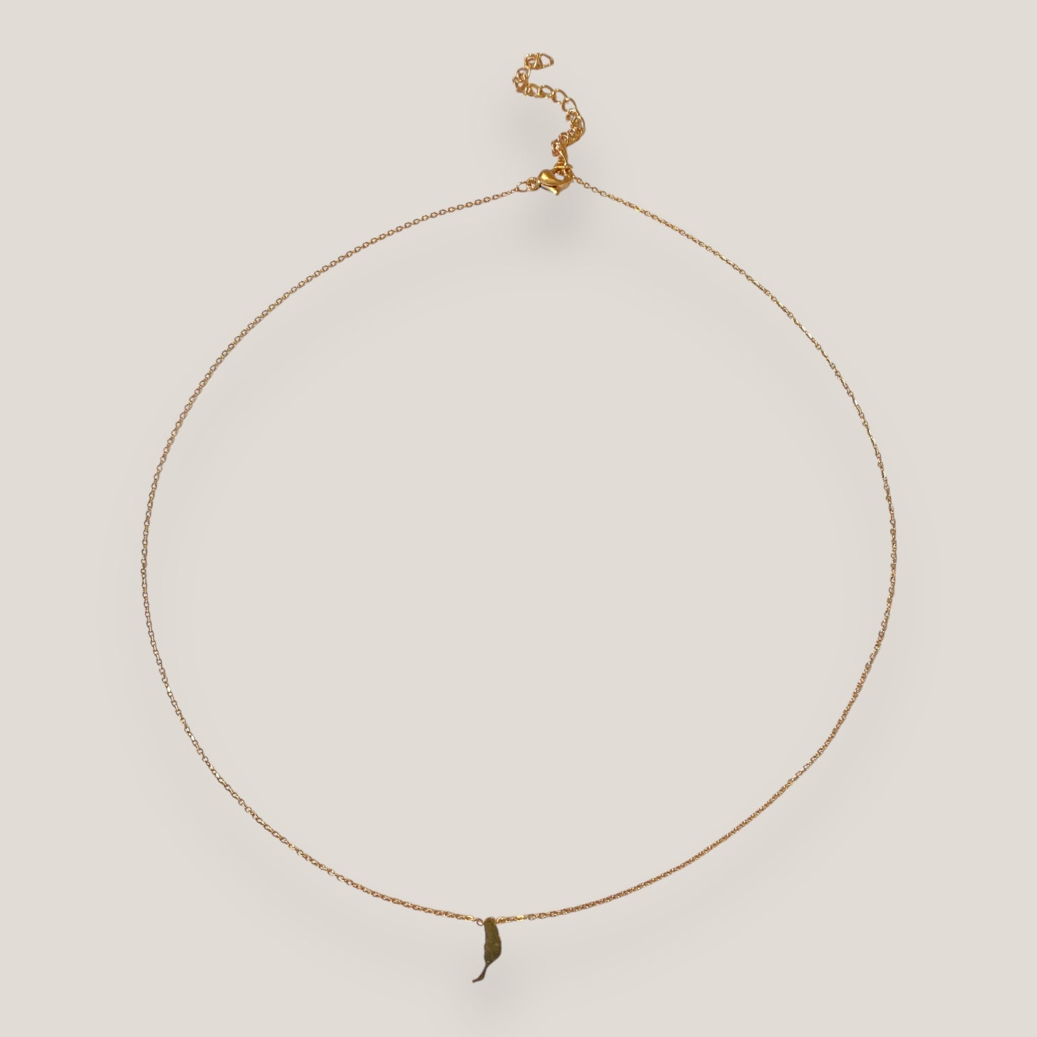 Collar isla de Fuerteventura 10mm acero titanio oro rosa con cadena fina soldada