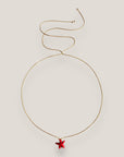 Collar minimal con estrella de howlita roja