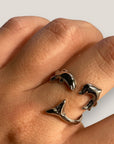 Ring Stahl zwei Delphine