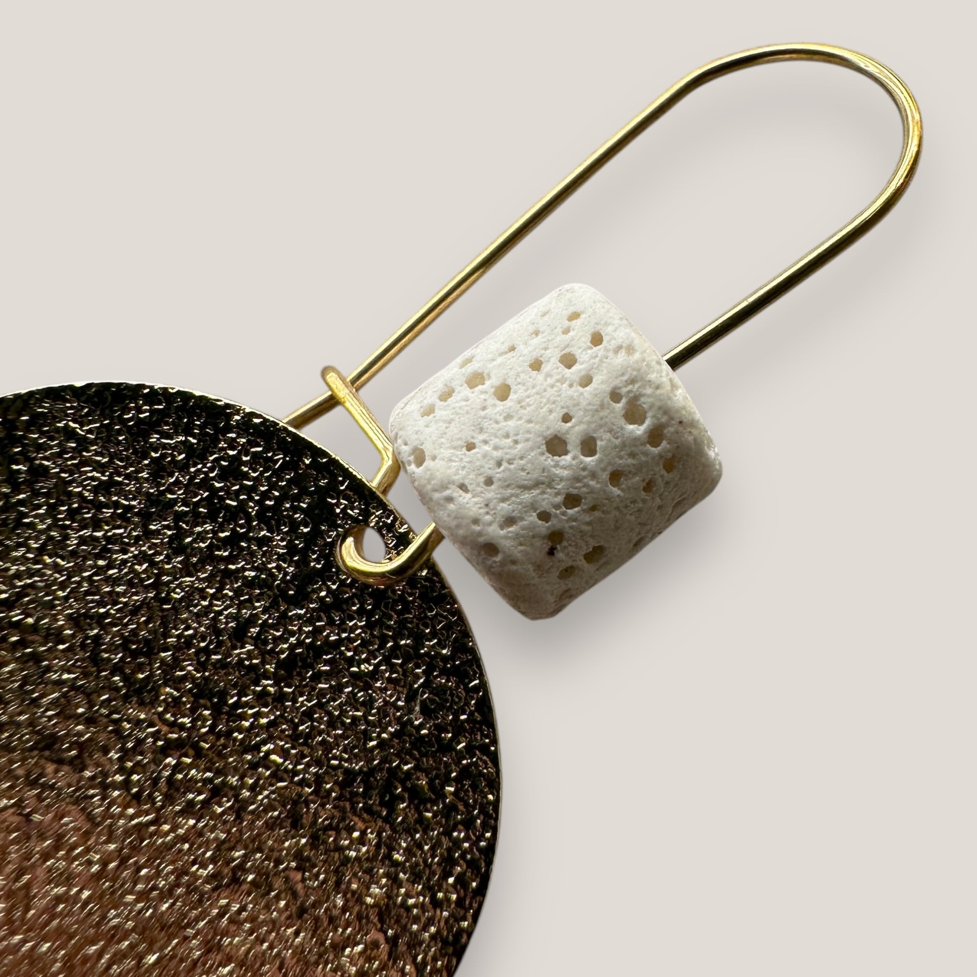 Bracelet with large golden turtle and colored lava