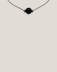 Collar minimal bola de lava negra 12mm separadores gunmetal cristalitos brillantes