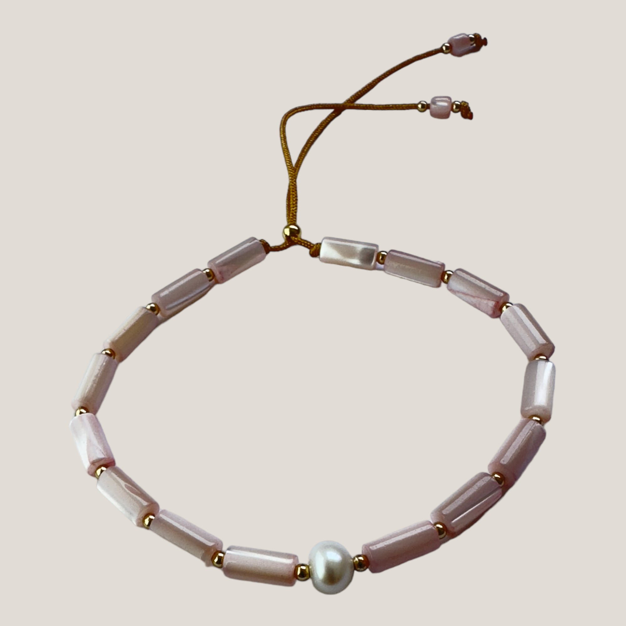 Maxi love bracelet with silver tortoises and colored mother-of-pearl
