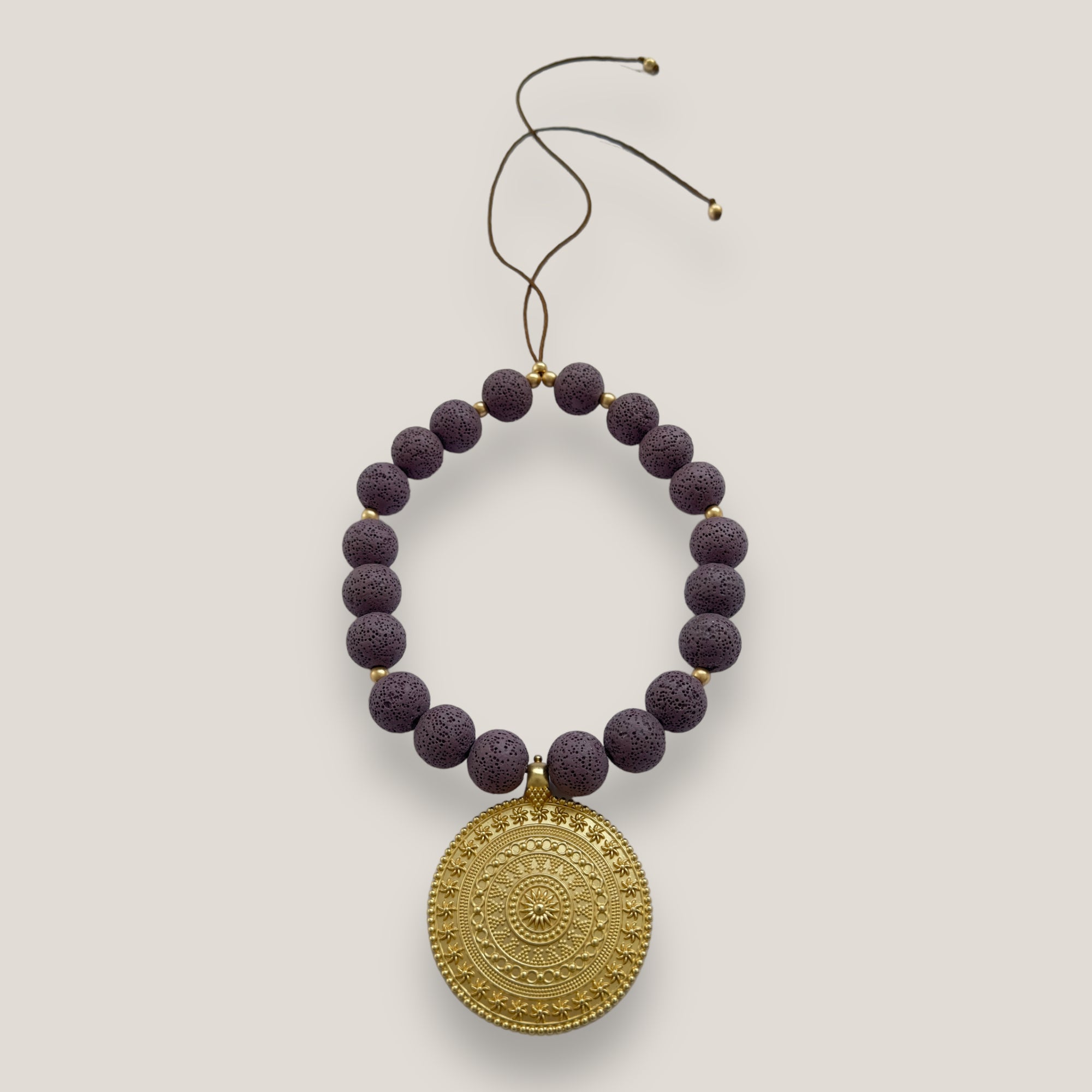 Maxi bracelet with golden turtle and colored lava