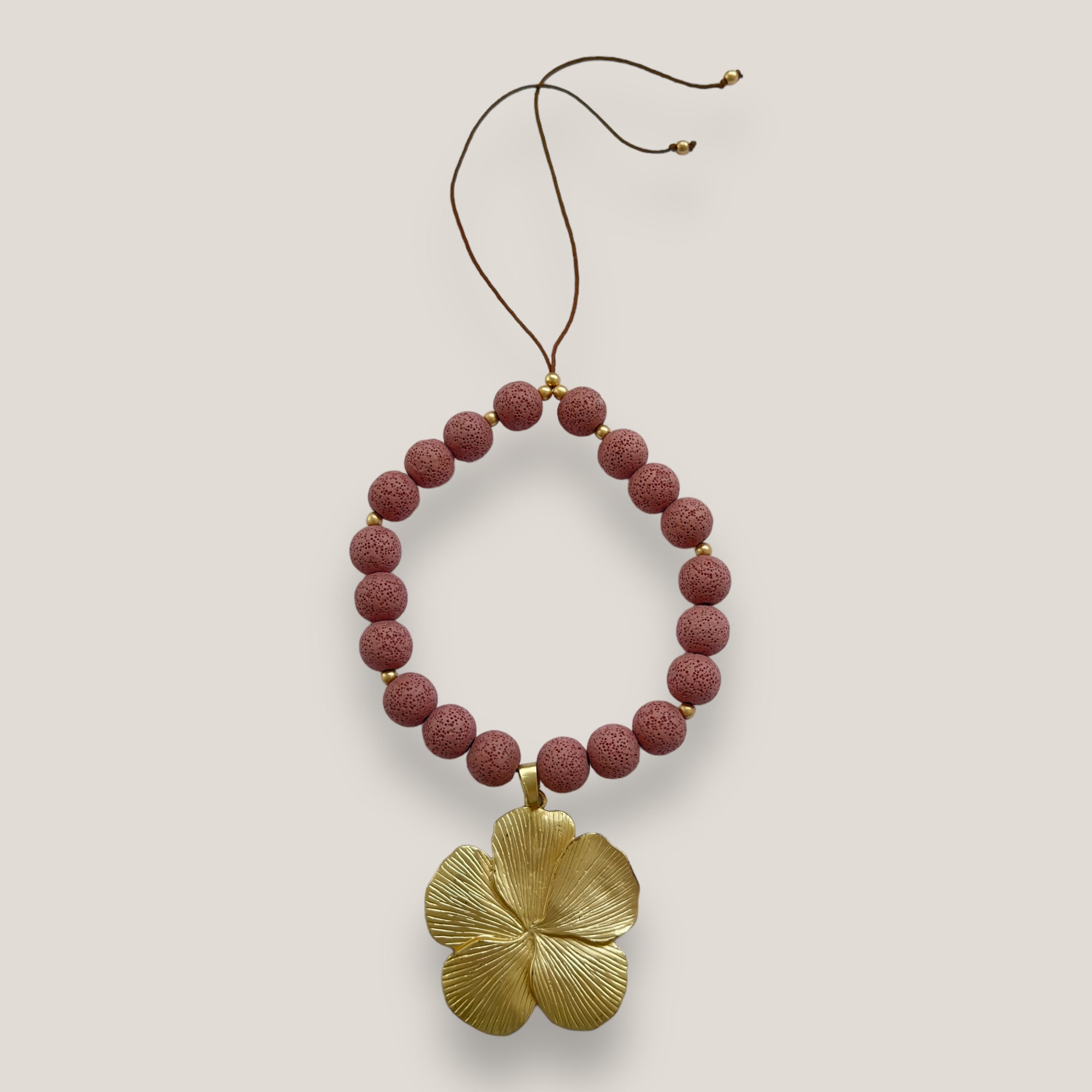 Maxi bracelet with golden turtle and colored lava