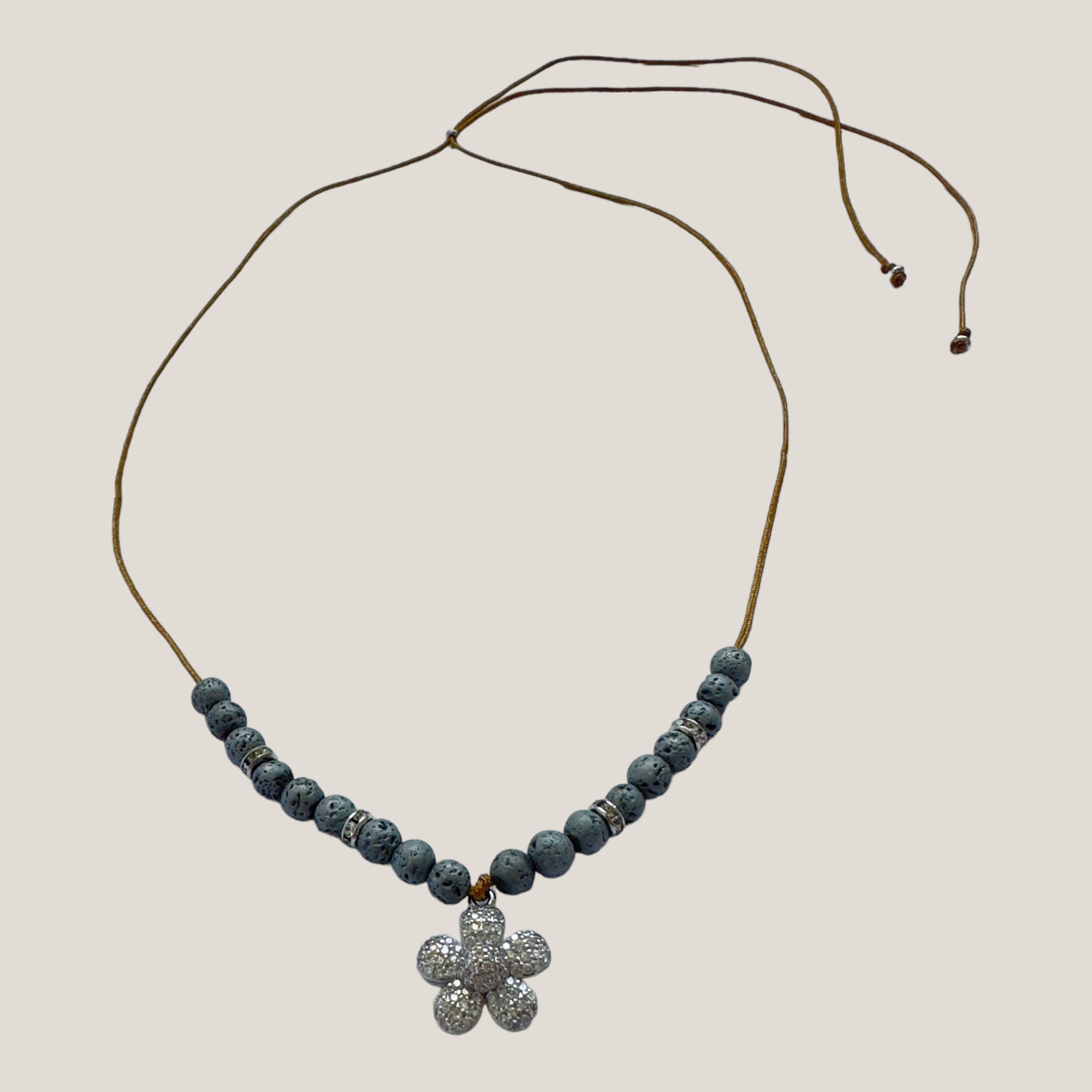 Maxi luxi silver turtle bracelet and lava color