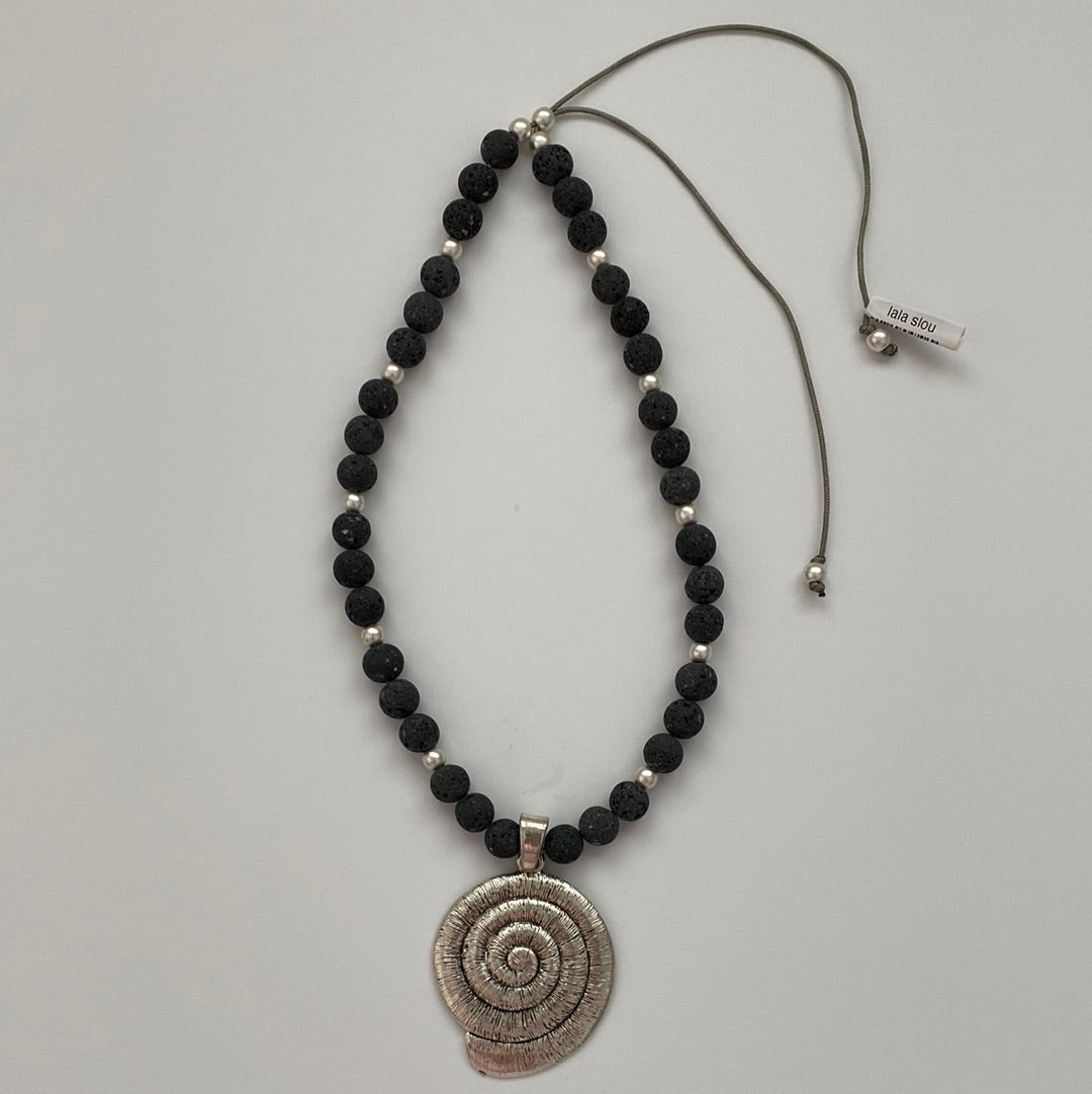 Maxi bracelet with golden turtle and colored lava
