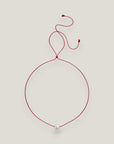 Collar minimal perla natural redondeada blanca 10mm cordón nailon rojo