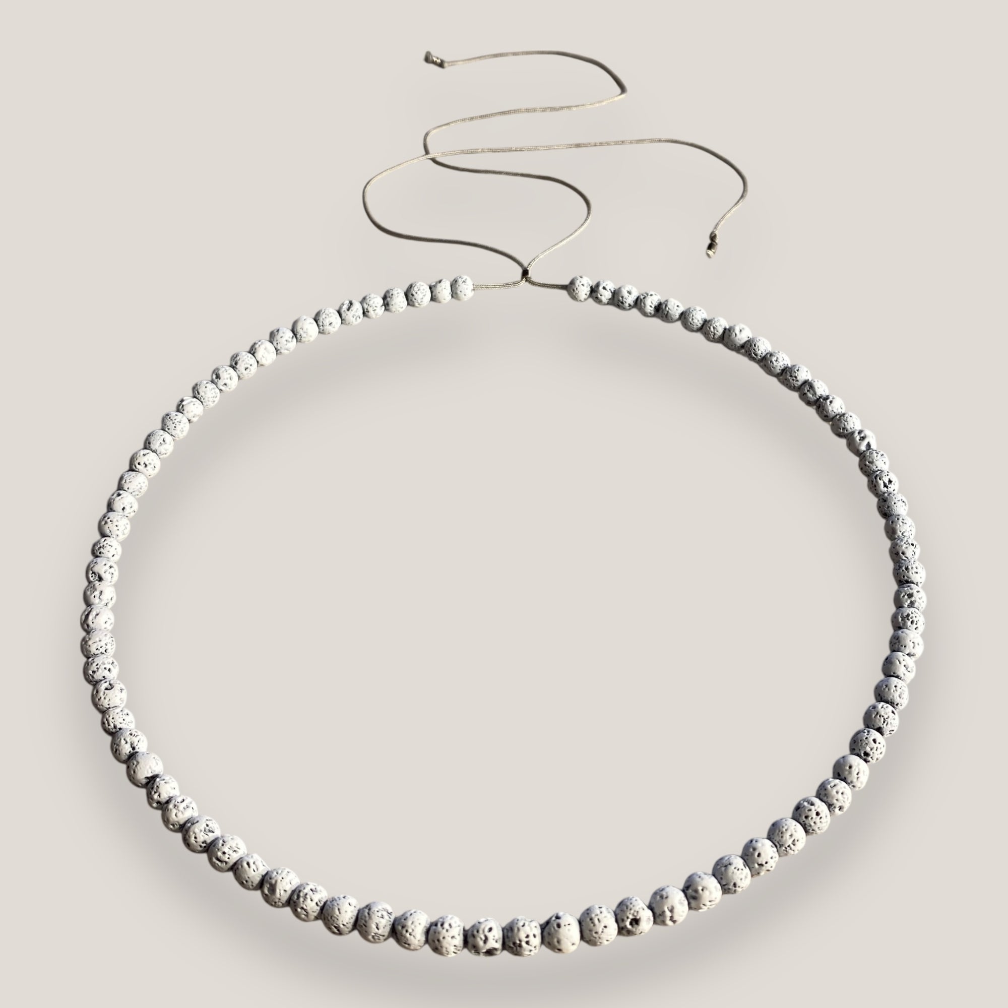 Collar mini base 4mm lava blanca