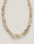 Collar de cadena de eslabones largo con cuentas beis de cuerno