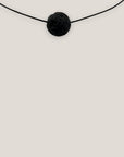 Collar minimal bola de lava negra 12mm