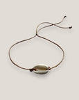 Pulsera minimal con Cowrie natural blanco