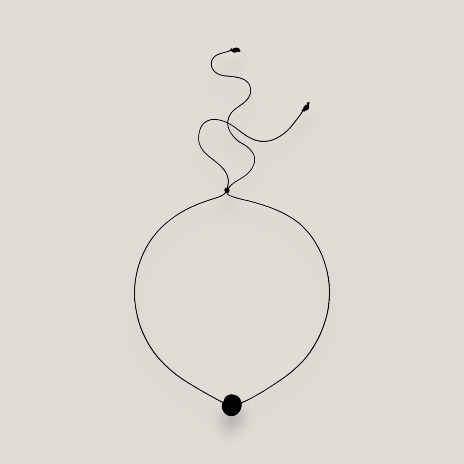 Collar minimal bola de lava negra 12mm
