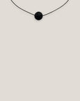 Collar minimal bola de lava negra 12mm