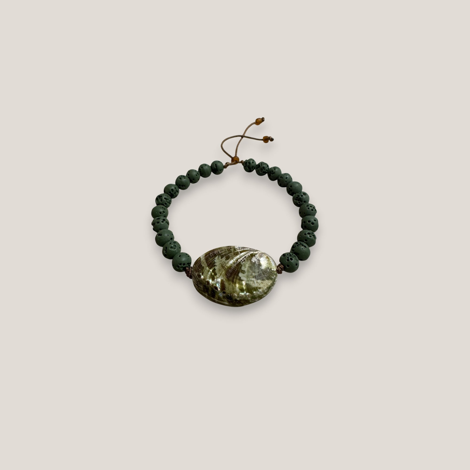 Pulsera doble avalón en verdes esponja coral verde caqui