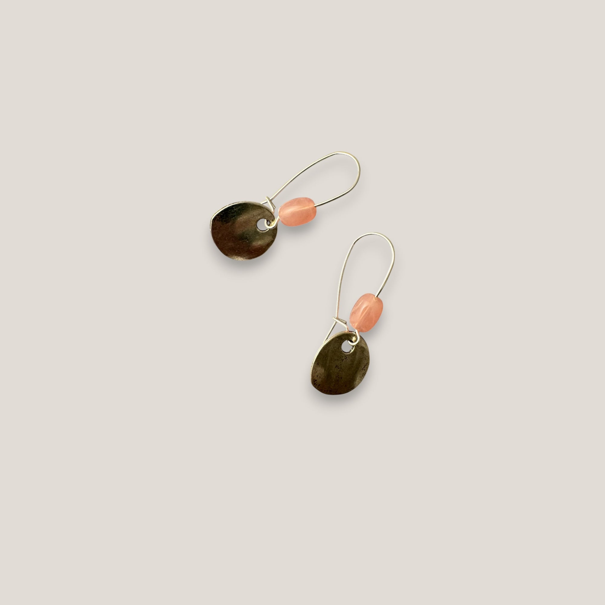 Pendientes gancho rosa claro turquesa medalla plata vieja